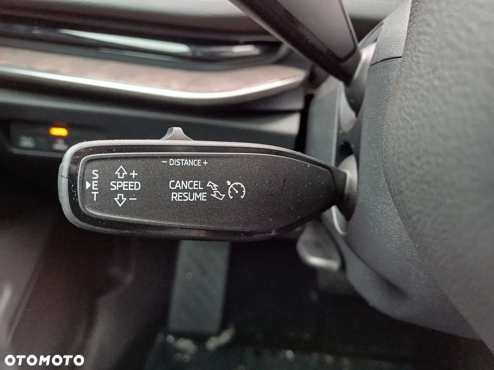 Skoda Superb 2.0 TDI SCR 4x4 L&K DSG - 16