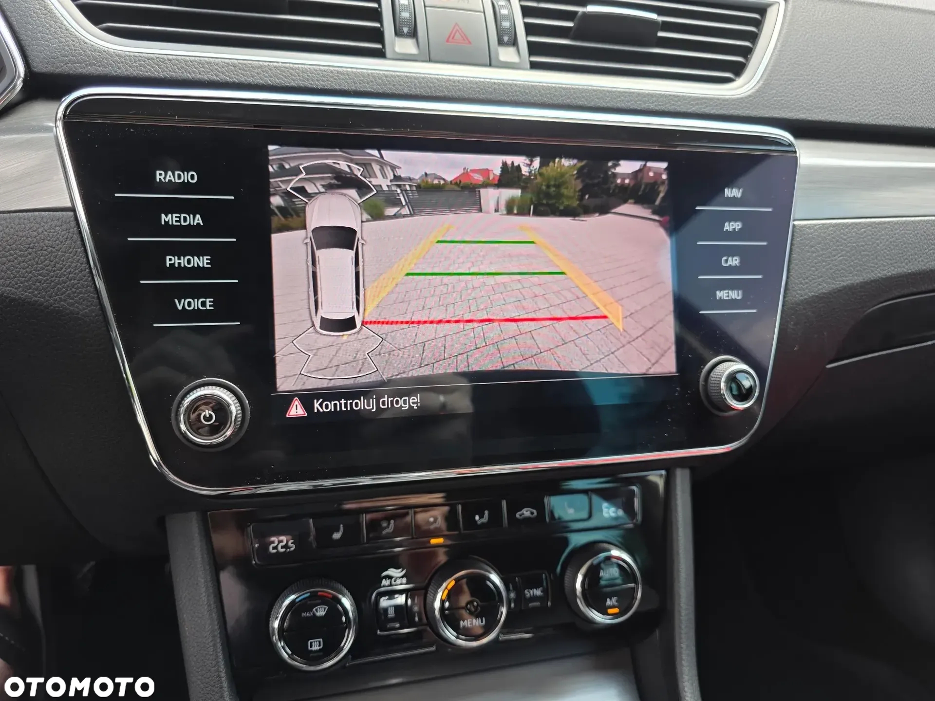 Skoda Superb 1.4 TSI Plug-In Hybrid Style DSG - 19