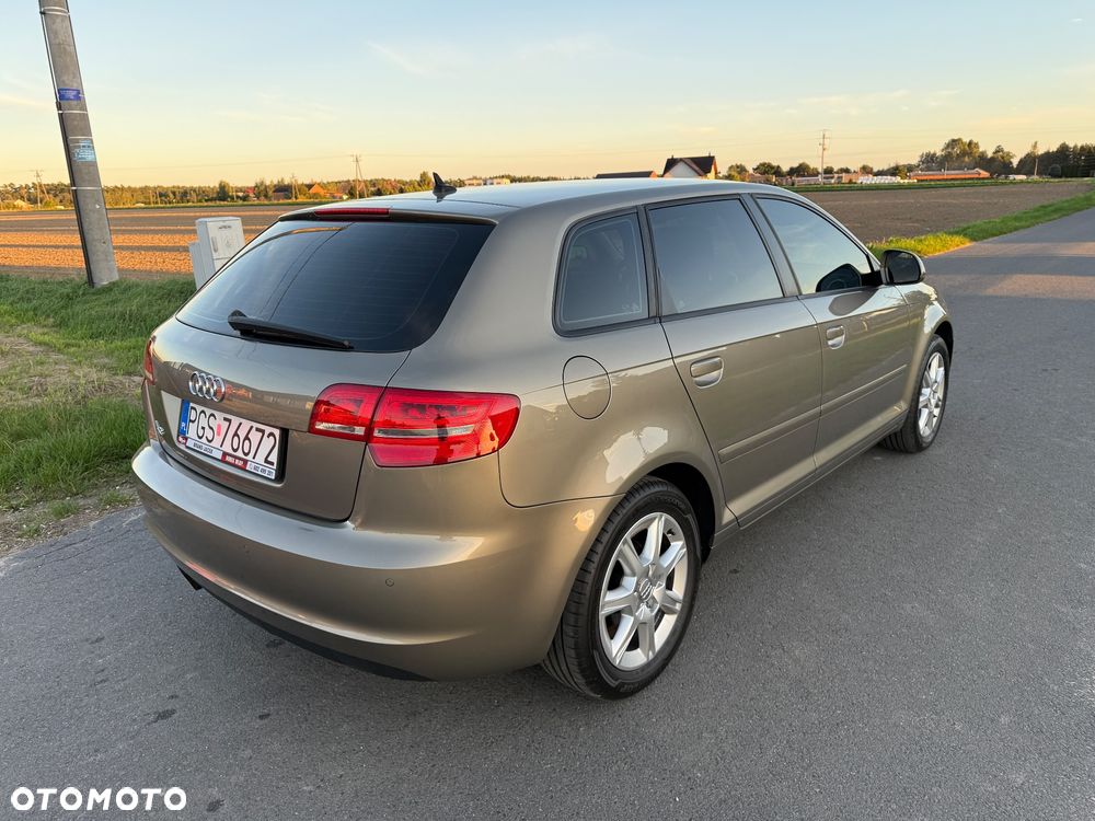 Audi A3 Sportback 1.8 TFSI Attraction - 5