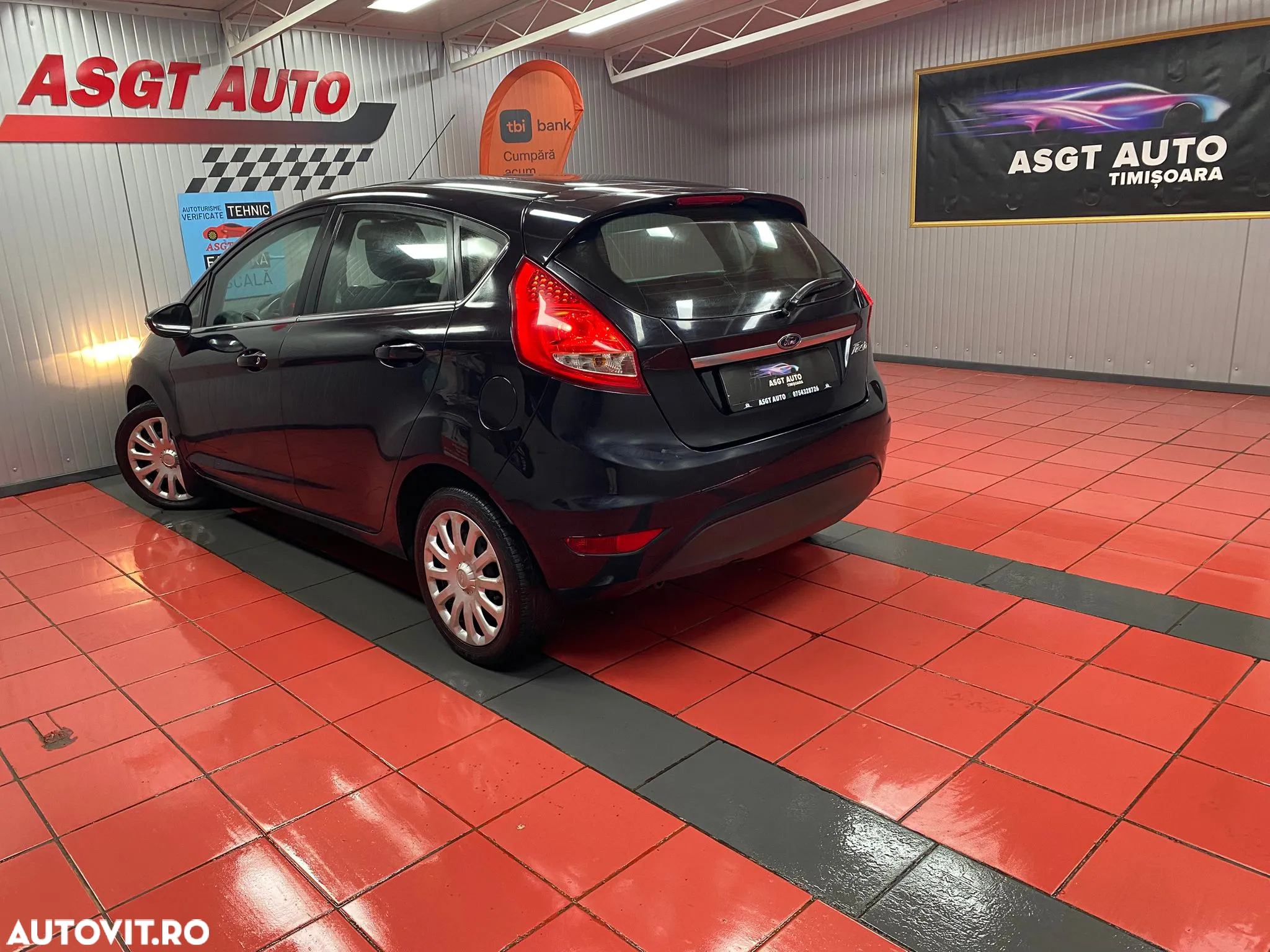 Ford Fiesta - 5