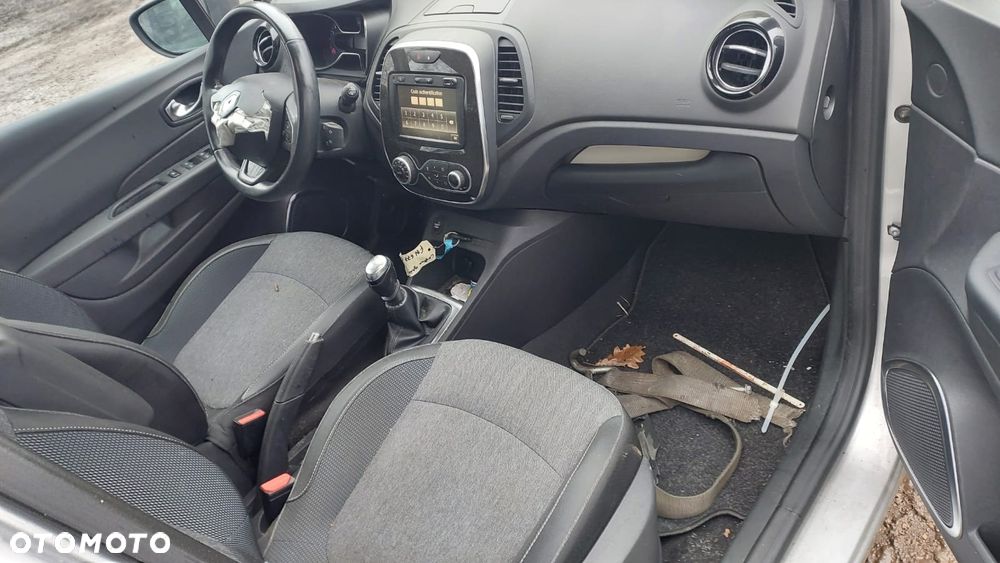 Renault Captur - 8