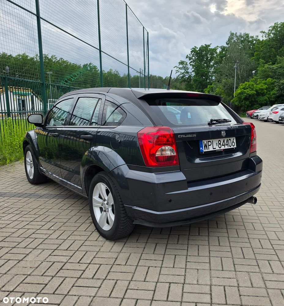 Dodge Caliber 1.8 SXT - 8