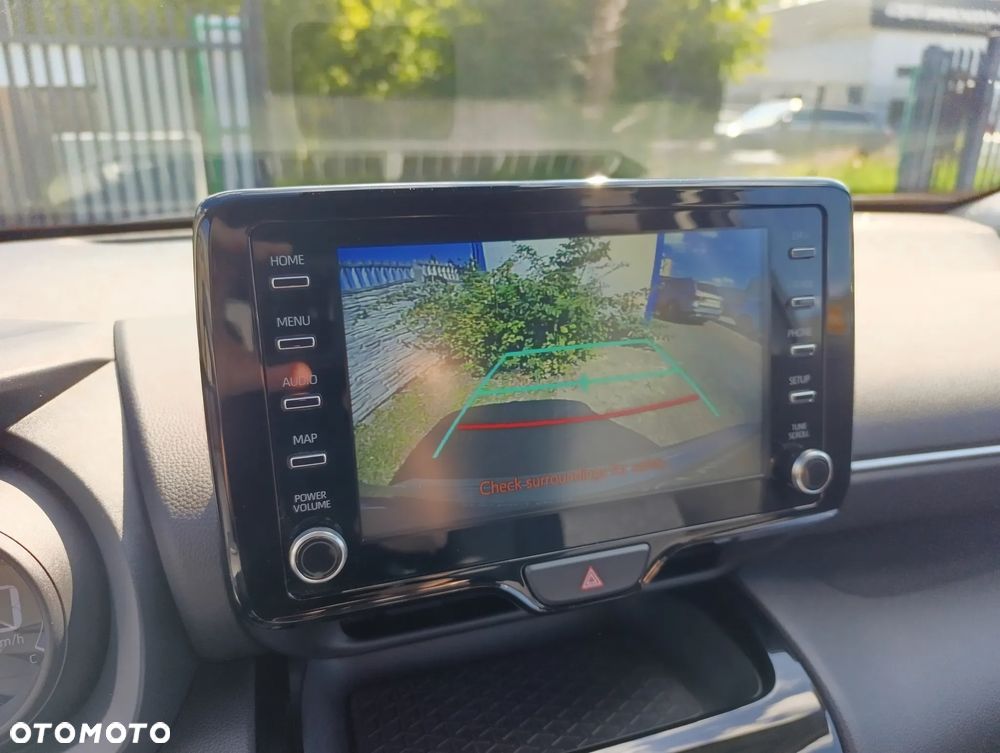 Toyota Yaris Cross Hybrid 1.5 Comfort - 28