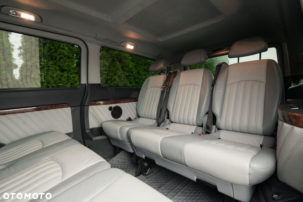 Mercedes-Benz Viano - 15