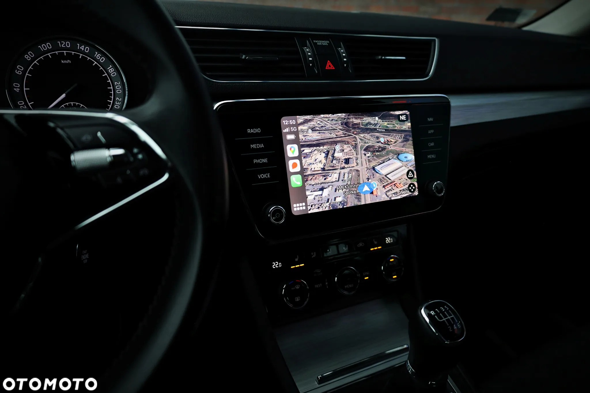 Skoda Superb 2.0 TDI SCR Ambition - 26