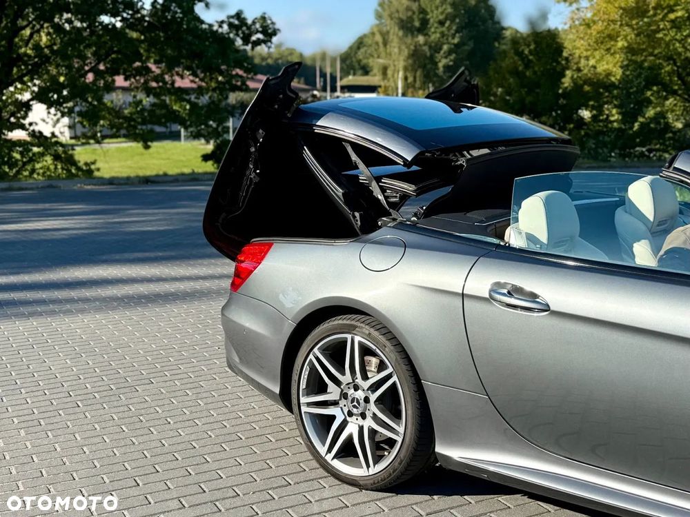 Mercedes-Benz SL - 9