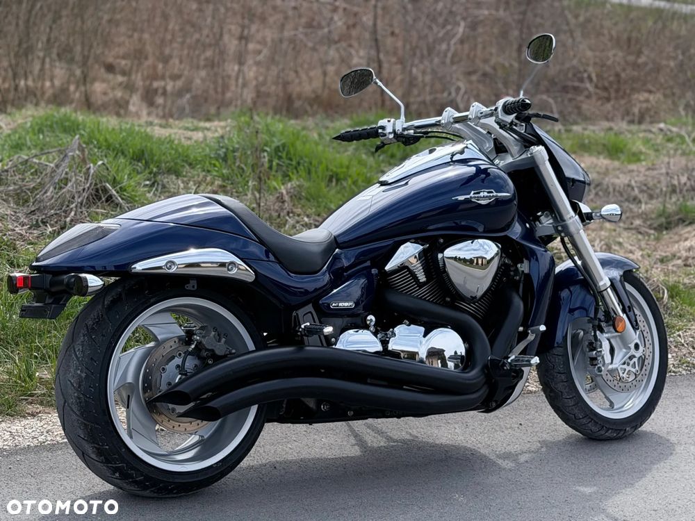 Suzuki Boulevard - 4