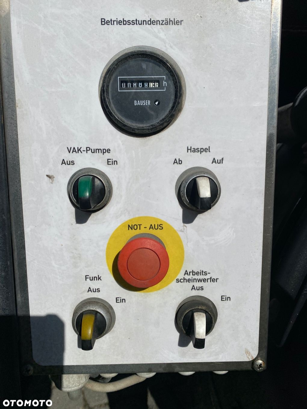 Mitsubishi CANTER 3,0 FUSO BECZKA  ASENIZACYJNY 3800 L - 6