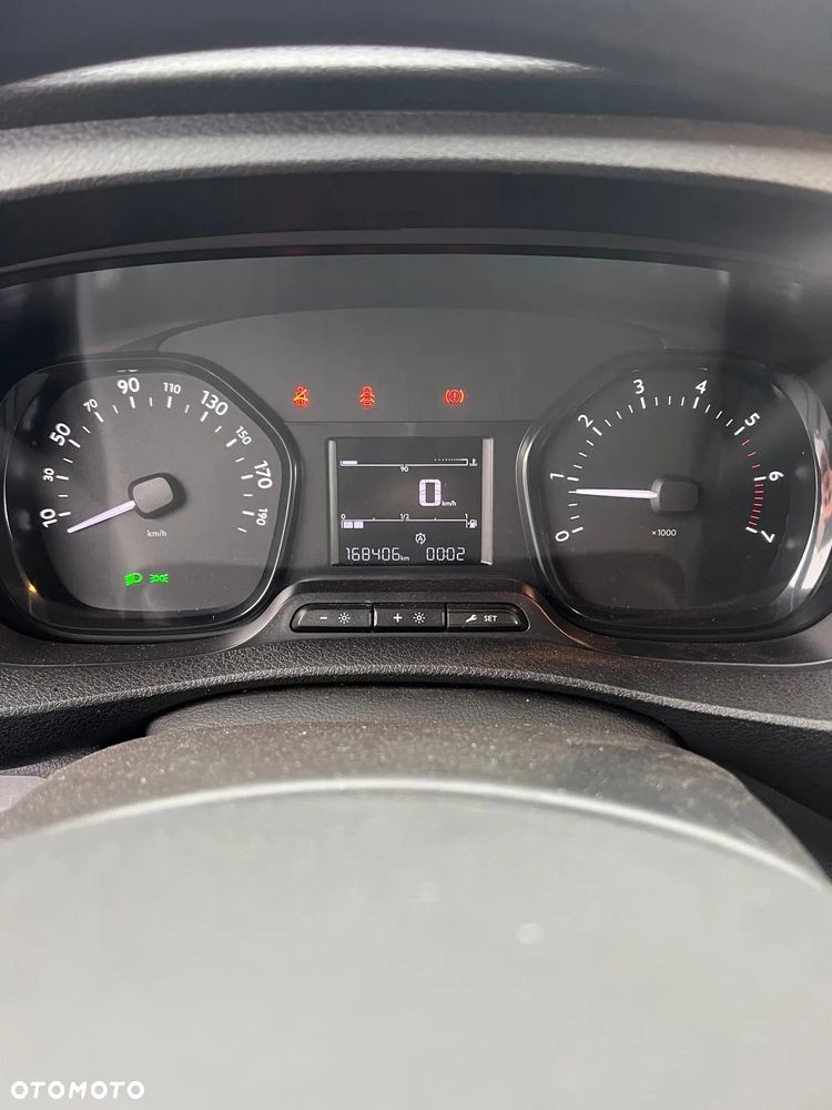 Toyota ProAce D-4D Long 3,0t Active (bryg.) - 6