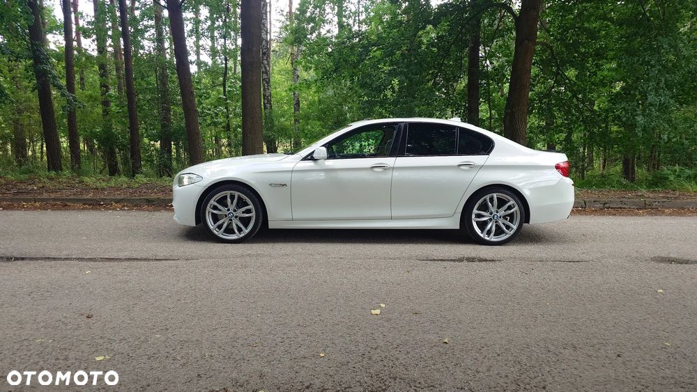 BMW Seria 5 535i Sport-Aut - 15