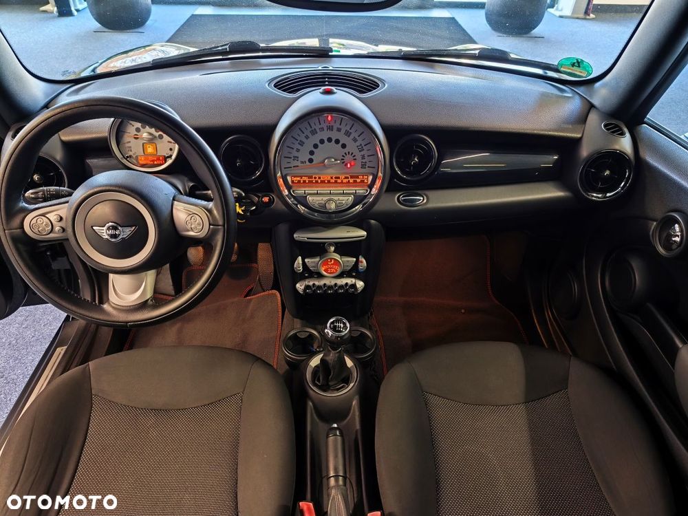 MINI ONE - 9