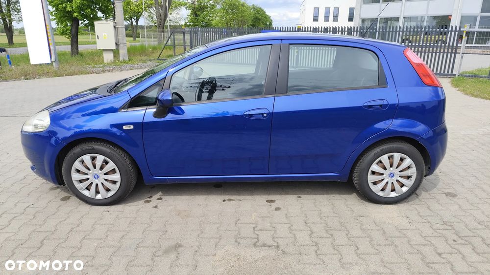 Fiat Grande Punto 1.4 8V - 4