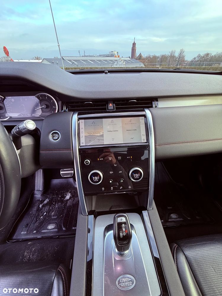 Land Rover Discovery Sport 2.0 P200 mHEV R-Dynamic - 24