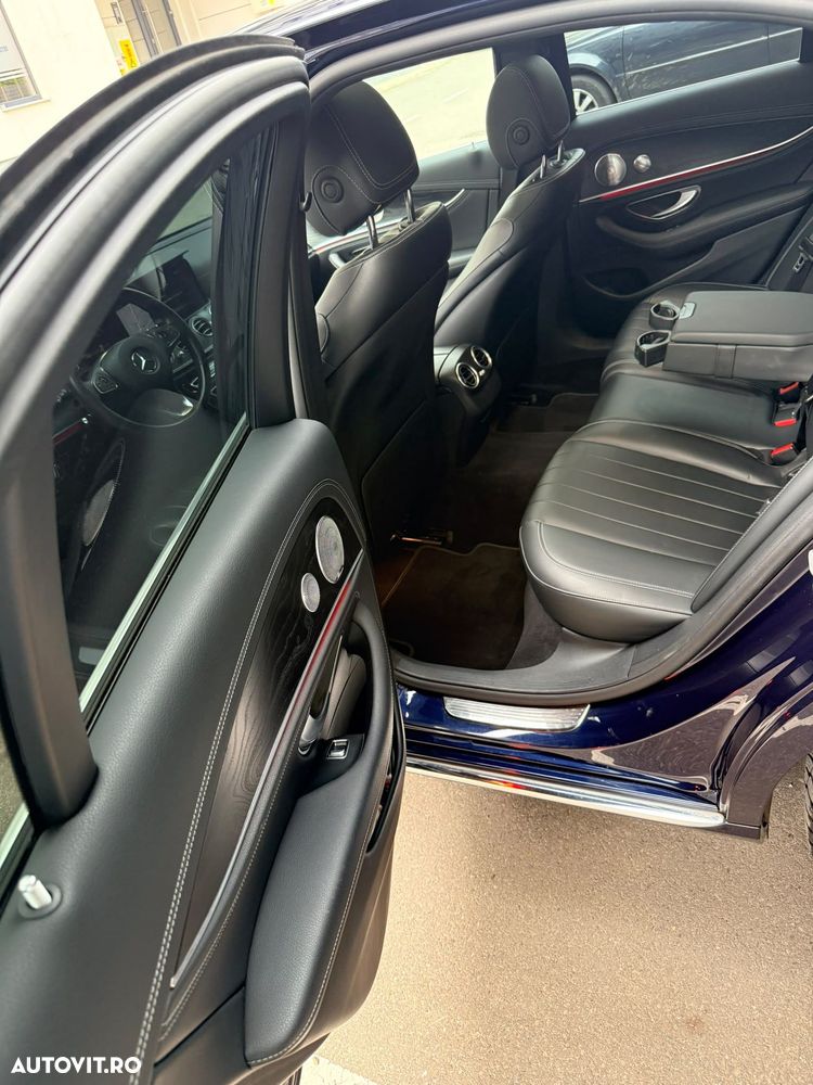 Mercedes-Benz E 200 d T-Modell Aut - 12
