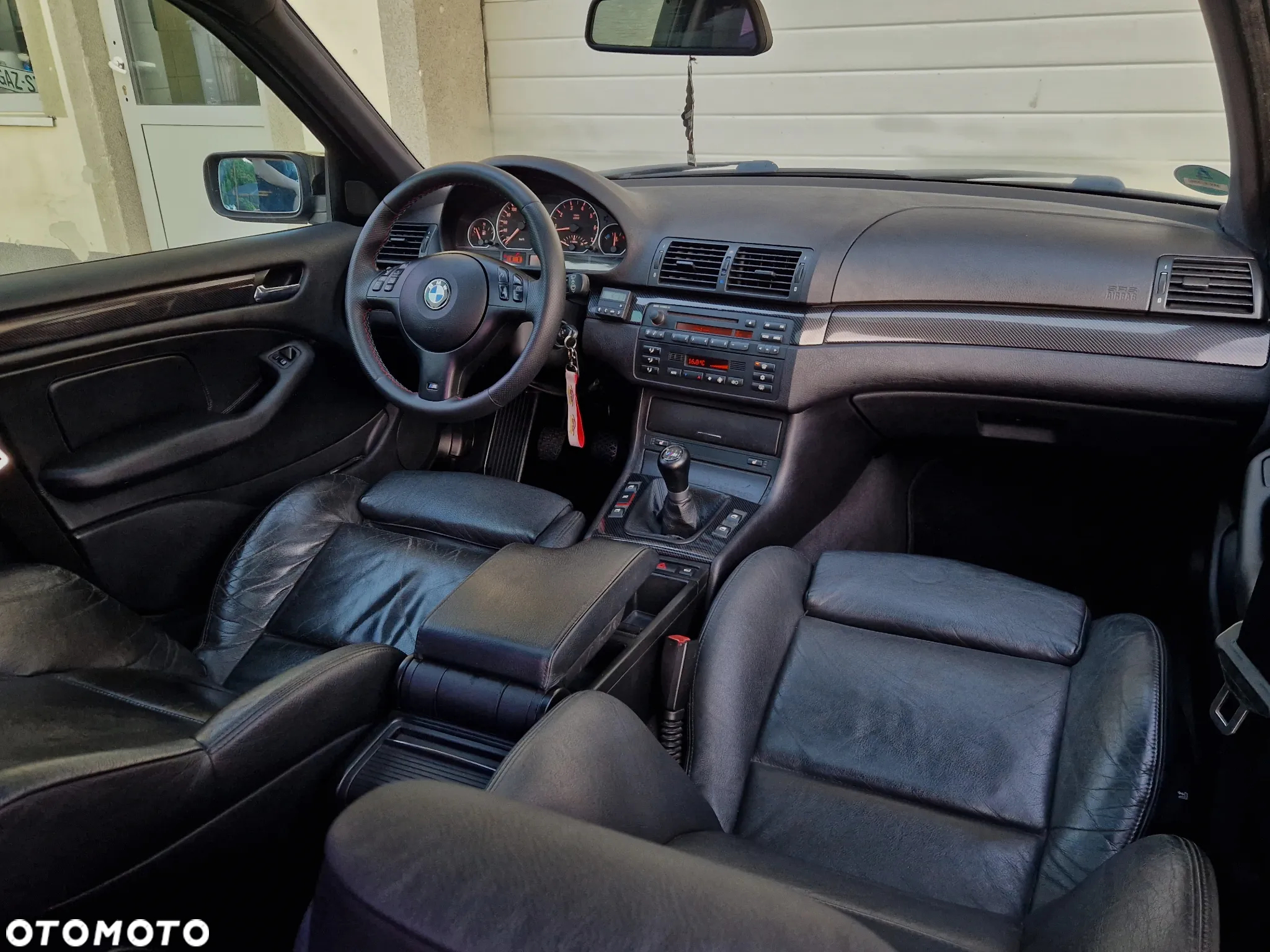 BMW Seria 3 330i - 19