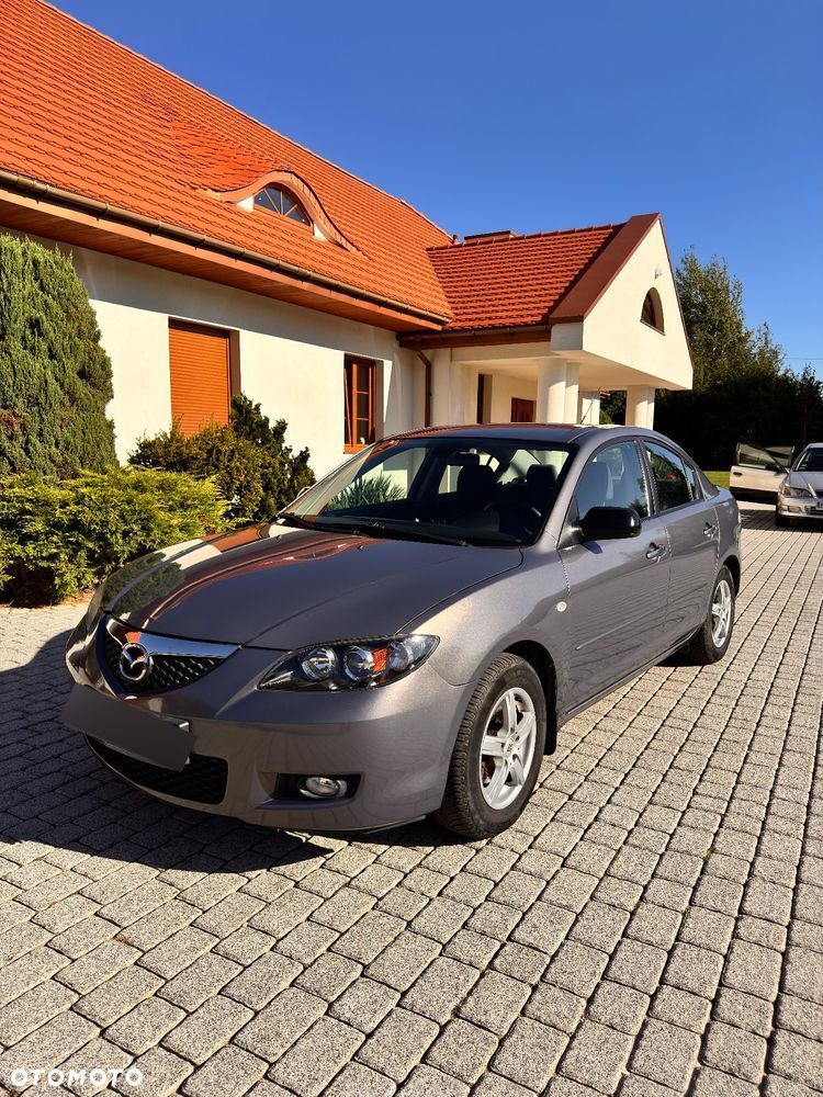 Mazda 3 - 1