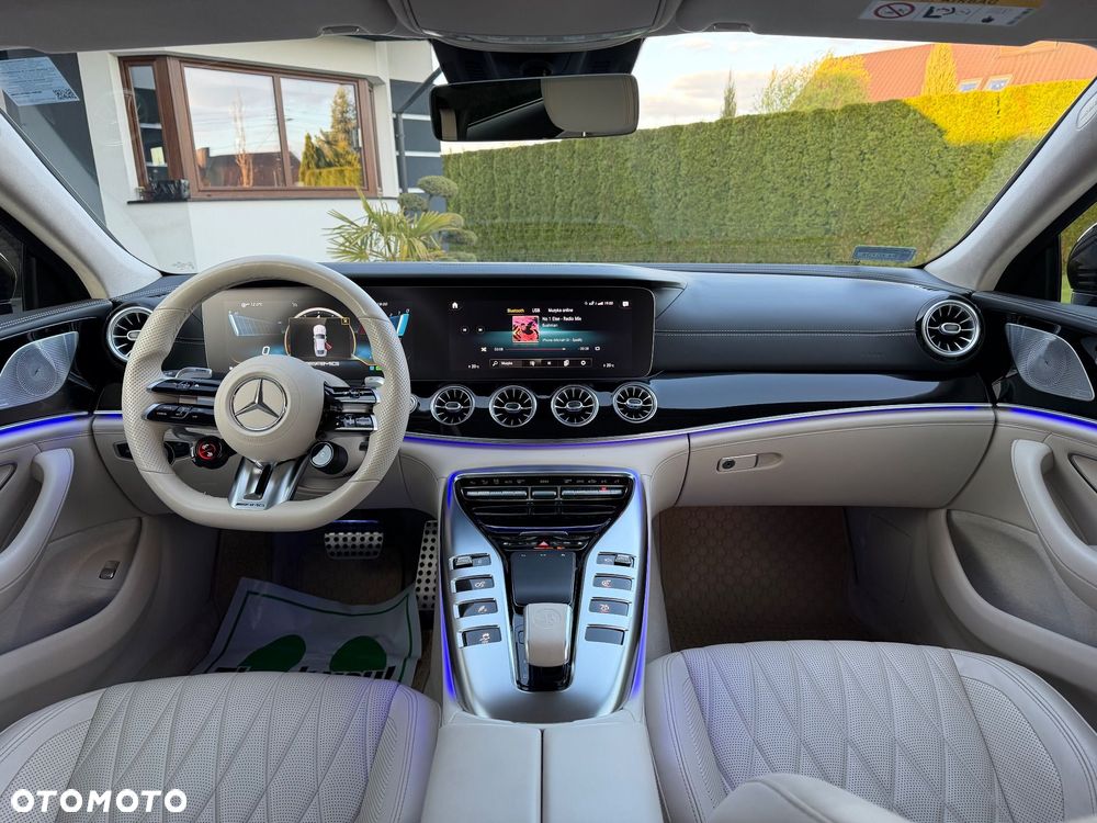 Mercedes-Benz AMG GT 43 4-Matic+ Special Edition Red - 35