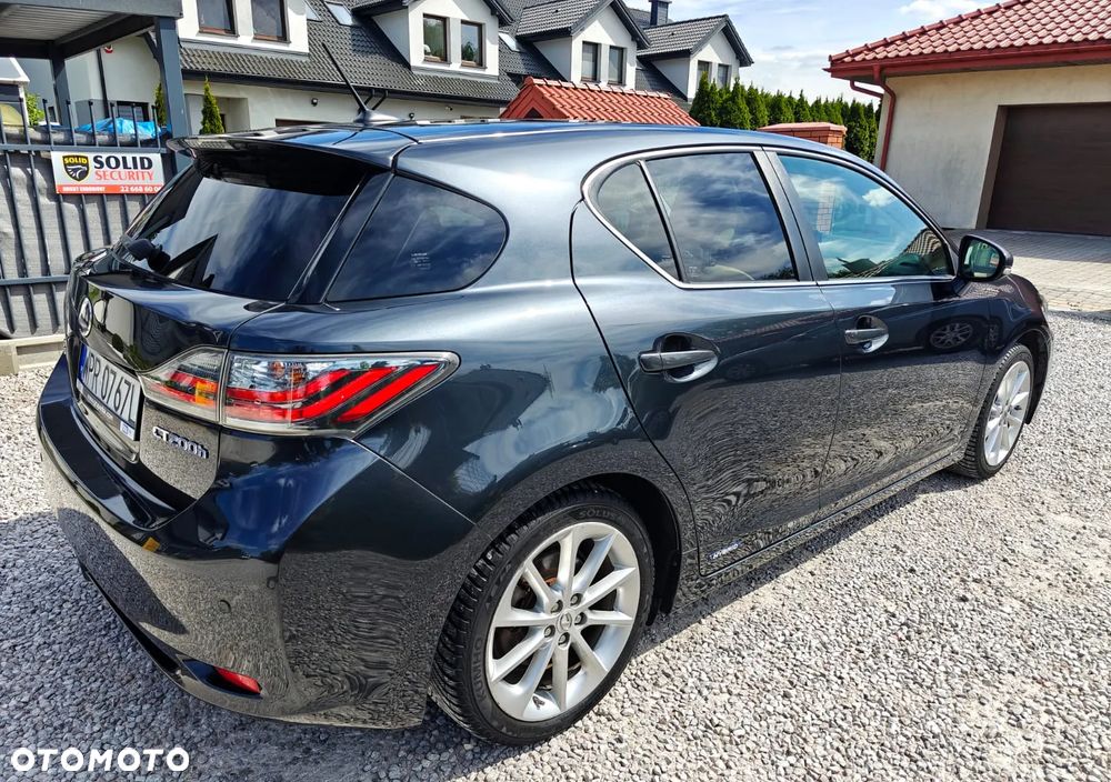 Lexus CT 200h Dynamic Line - 7