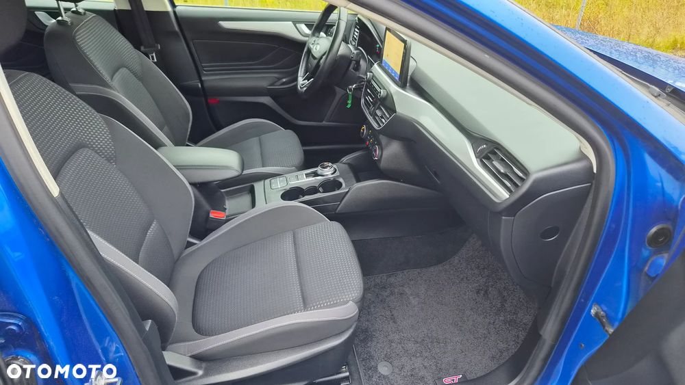 Ford Focus - 13