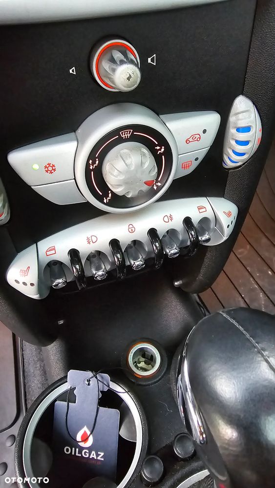 MINI Cooper Seven - 9