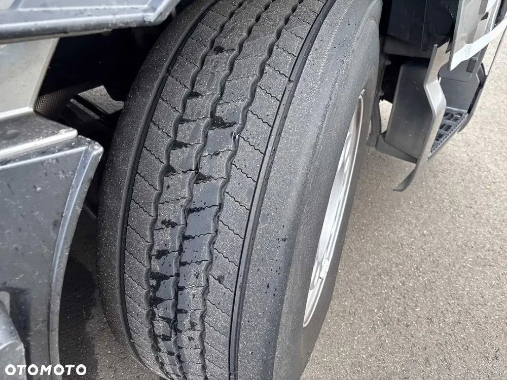 MAN TGX 18.430 XLX firana 7,40 - 23