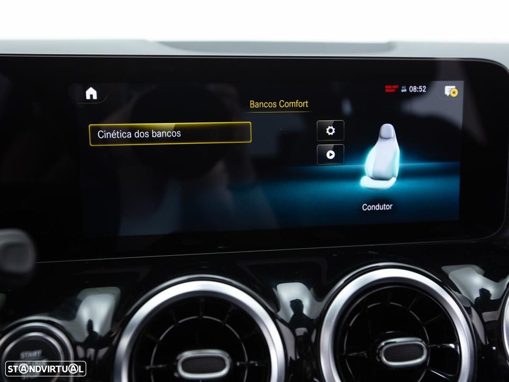 Mercedes-Benz GLA 250 4Matic 8G-DCT - 31