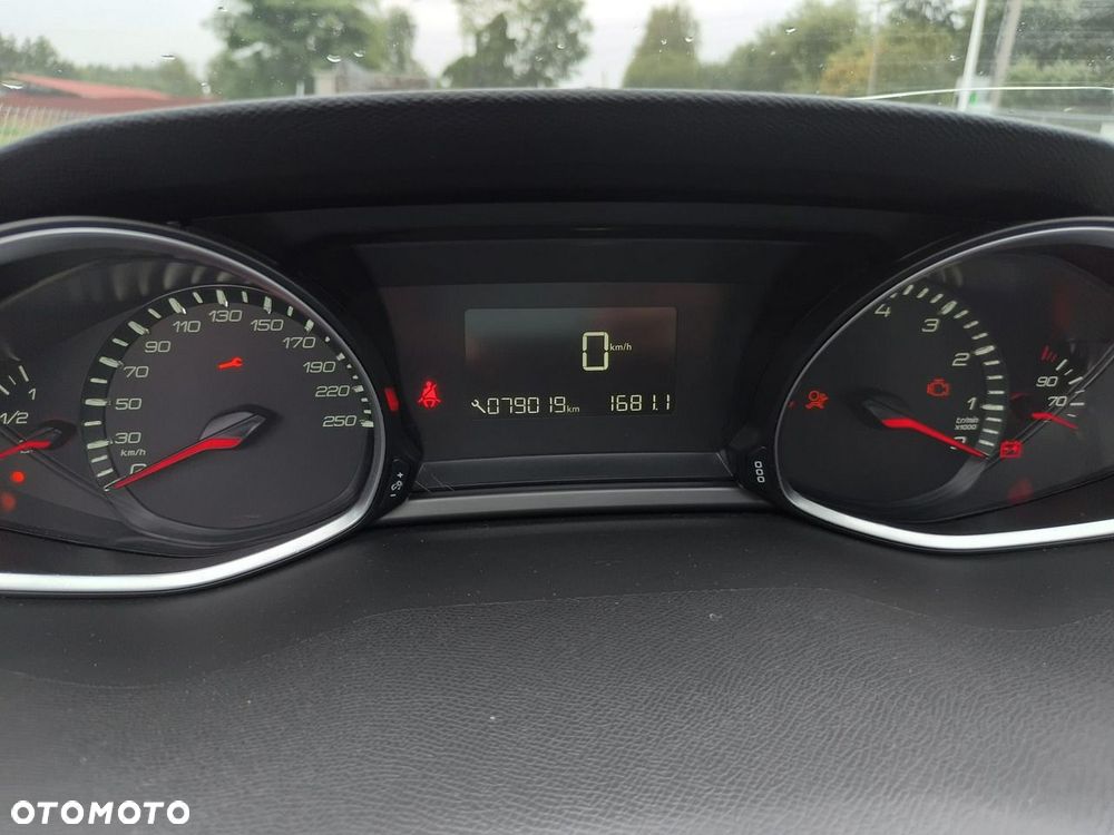 Peugeot 308 - 12