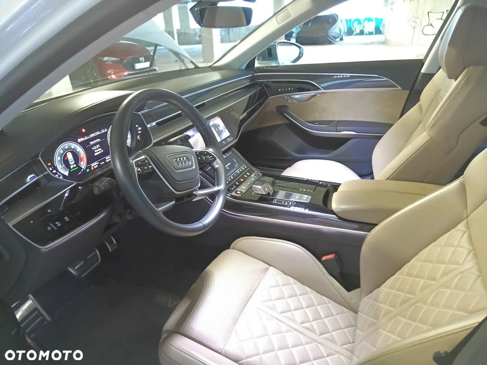Audi S8 4.0 TFSI Quattro - 12