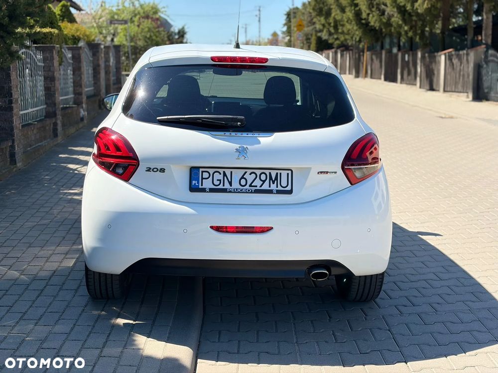 Peugeot 208 PureTech 110 Stop & Start Tech Edition - 10