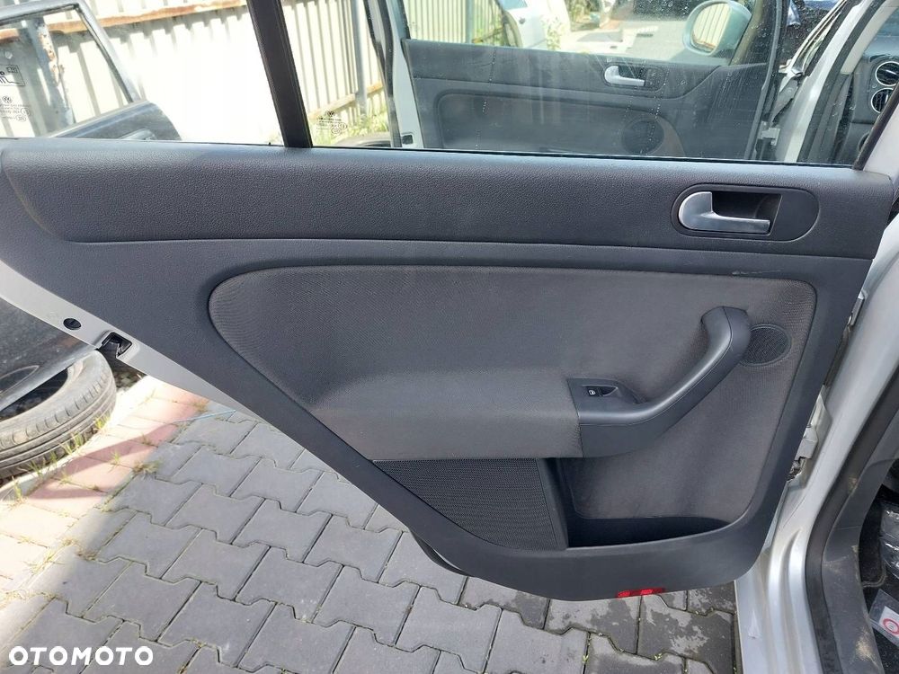 FOTELE KOMPLET LEWY PRAWY KANAPA TYŁ + BOCZKI VOLKSWAGEN GOLF V PLUS - 21