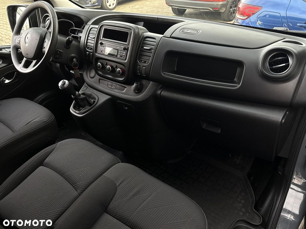 Renault trafic - 10