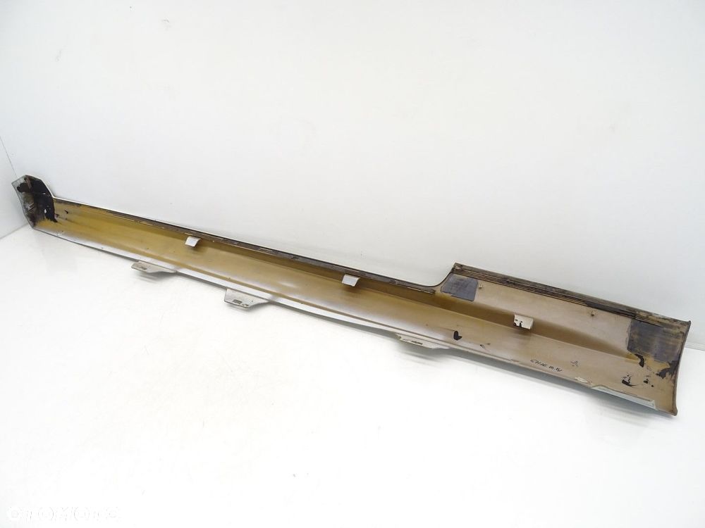 NAKŁADKA DOKŁADKA PROGU PRAWA VW SCIROCCO 1K8 LIFT R R-LINE 1K8853860C LC9A - 7