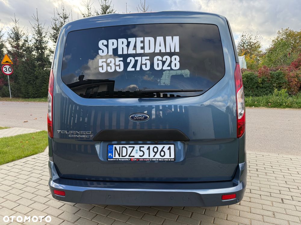 Ford Tourneo Connect - 22