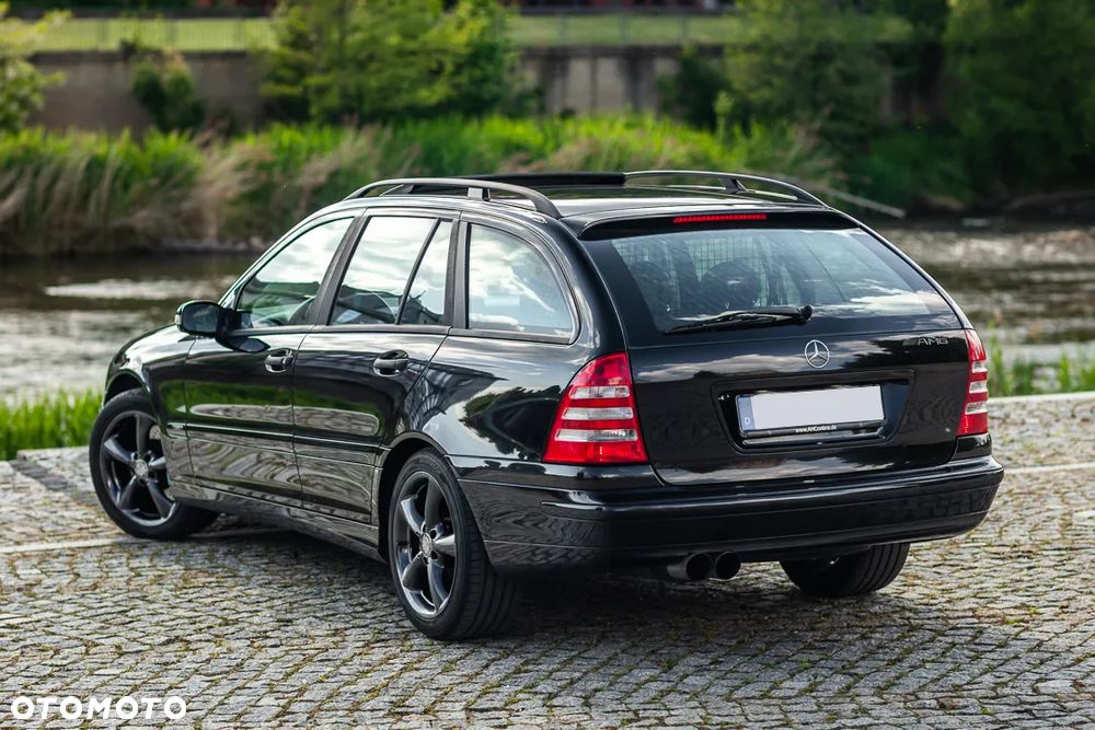 Mercedes-Benz Klasa C 280 T Avantgarde - 10