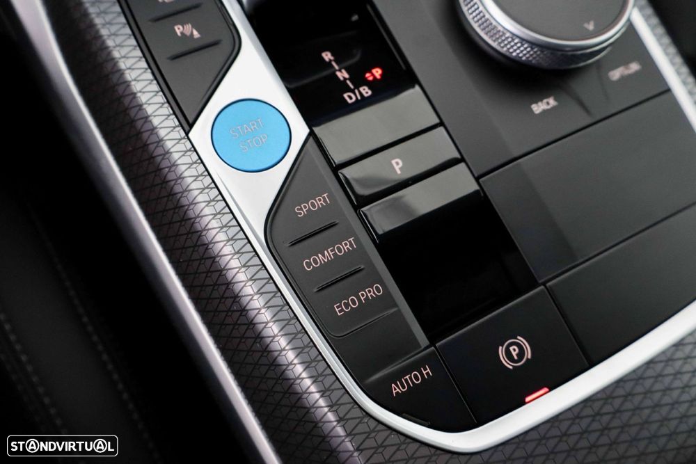 BMW i4 eDrive40 Pack Desportivo M - 50