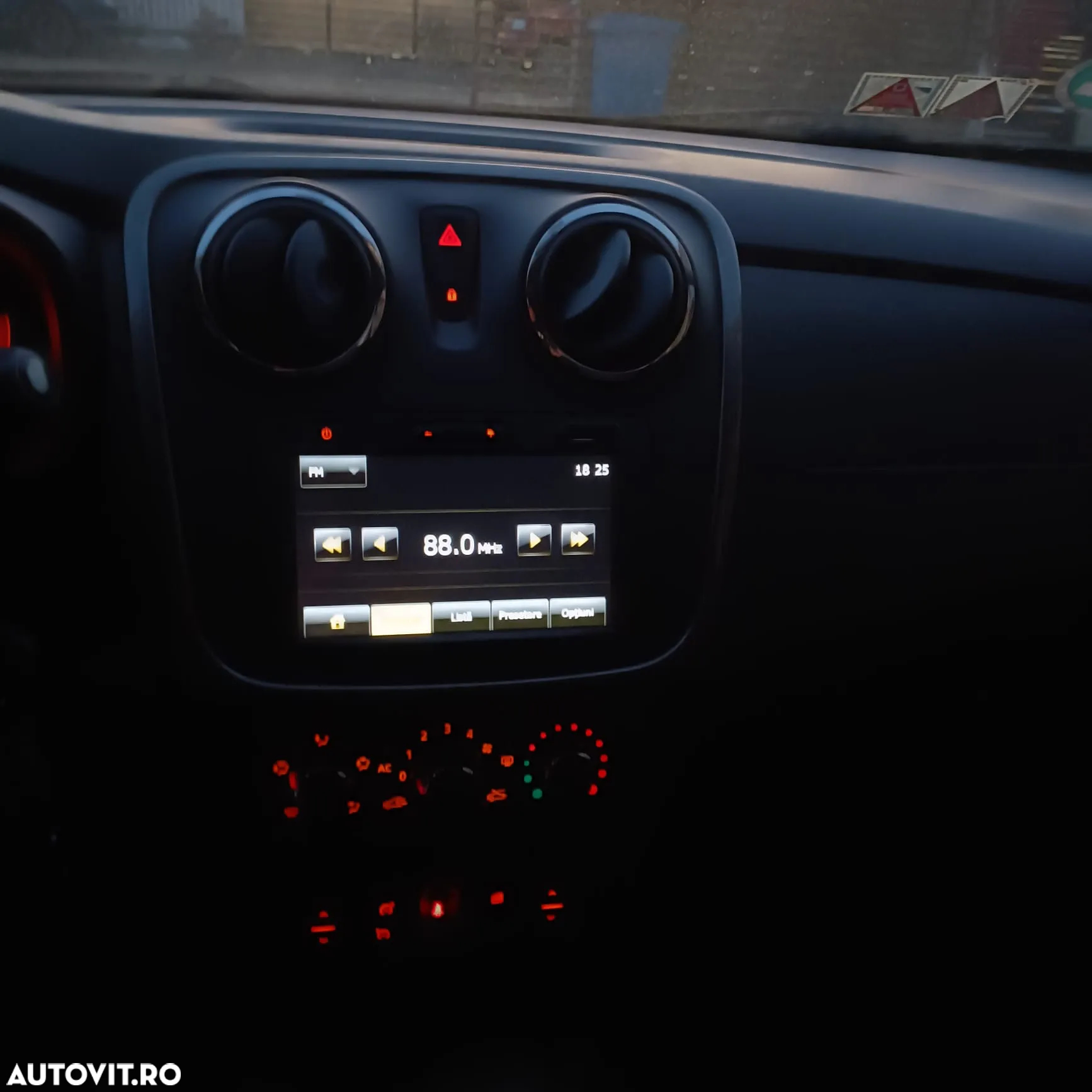 Dacia Logan 0.9 TCe Prestige - 8
