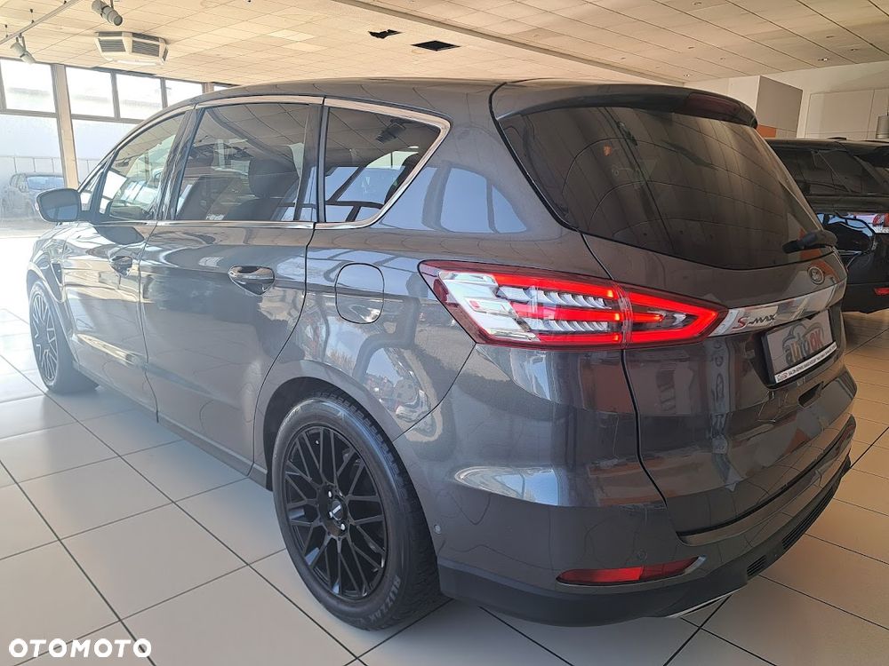 Ford S-Max 2.0 TDCi Titanium PowerShift - 4