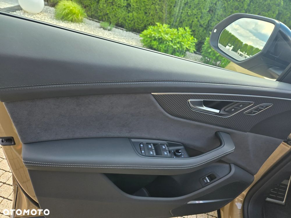 Audi SQ8 TFSI Quattro Tiptronic - 10