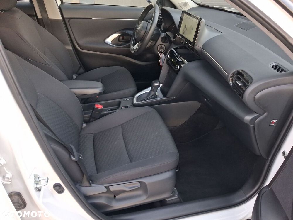 Toyota Yaris Cross Hybrid 1.5 Active - 11