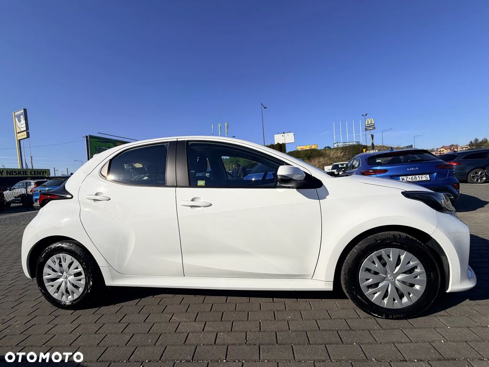 Toyota Yaris 1.5 Comfort CVT - 6
