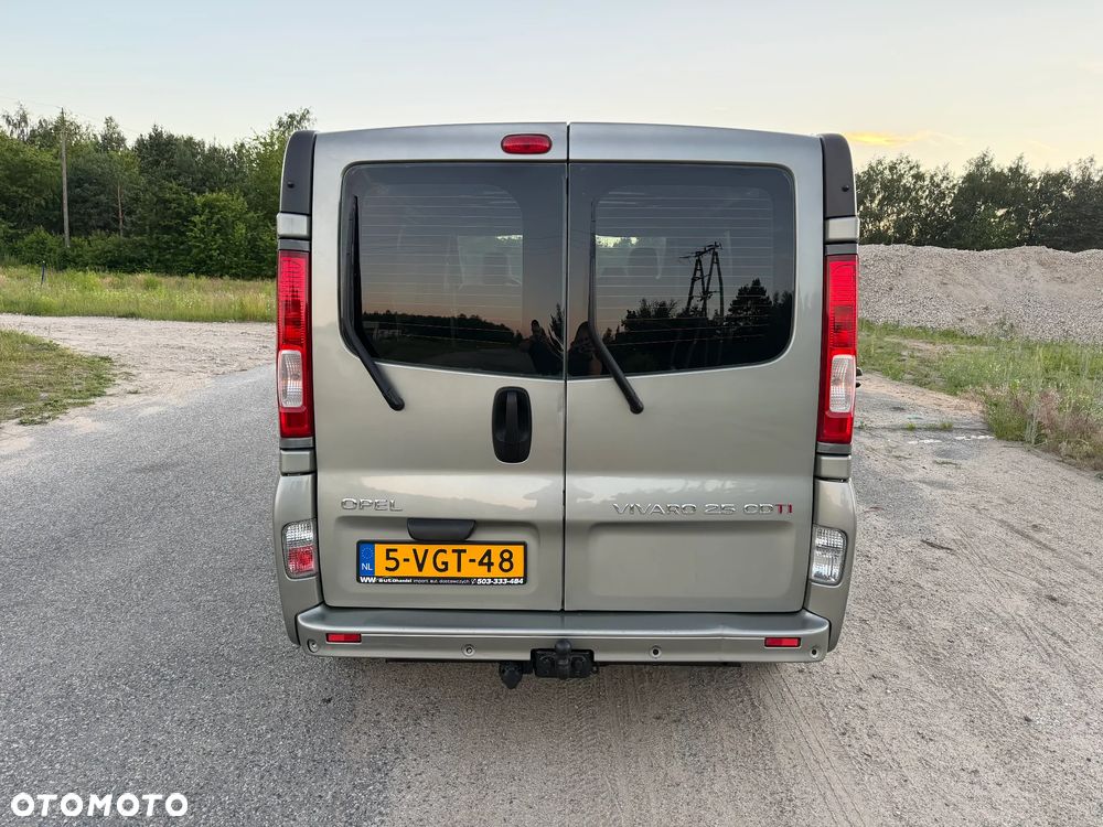 Opel VIVARO*L2H1*klima*2.5 150KM*blaszak*dużo zdjec*ładne auto - 12