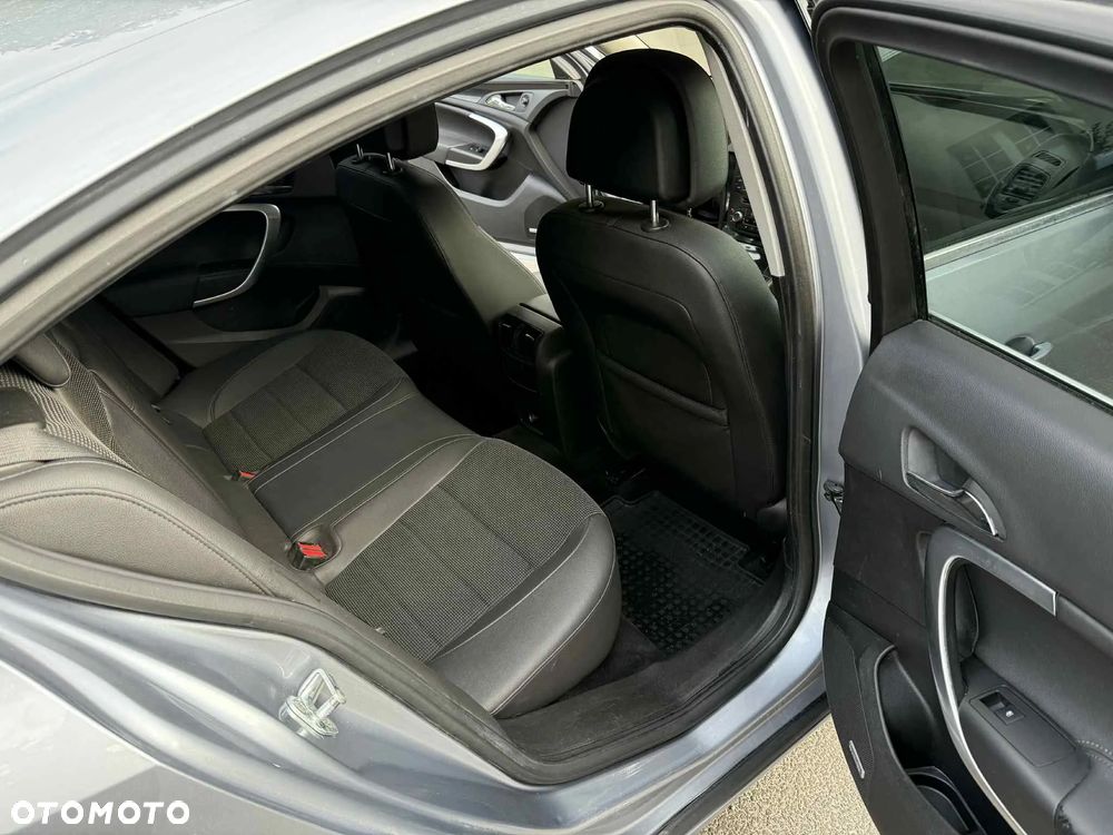 Opel Insignia 2.0 CDTI Cosmo - 13