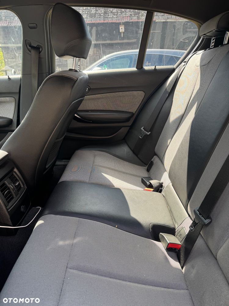 BMW Seria 1 118d Urban Line - 12