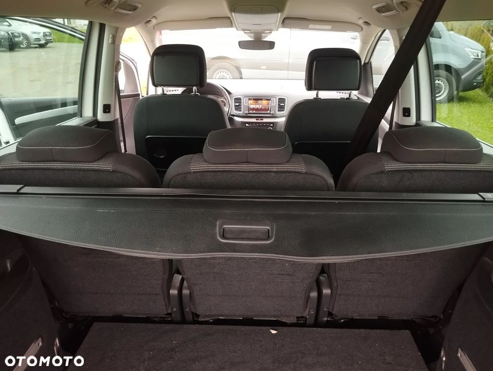 Volkswagen Sharan 2.0 TDI DSG (BlueMotion Technology) Trendline - 8
