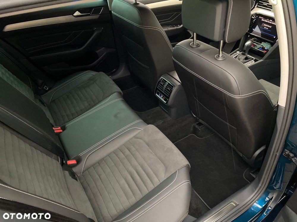 Volkswagen Passat Variant - 16