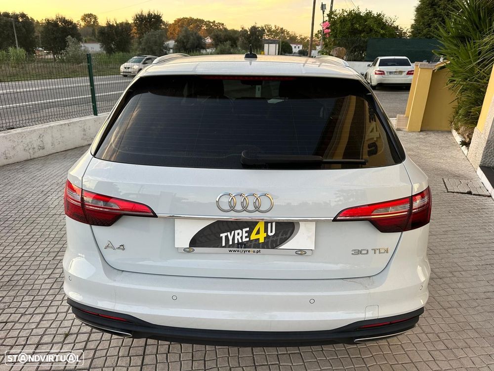 Audi A4 Avant - 6