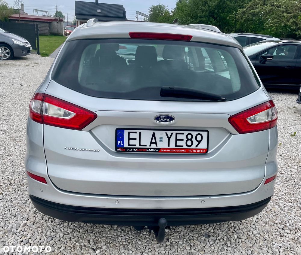 Ford Mondeo 2.0 TDCi STart-Stopp Titanium - 19