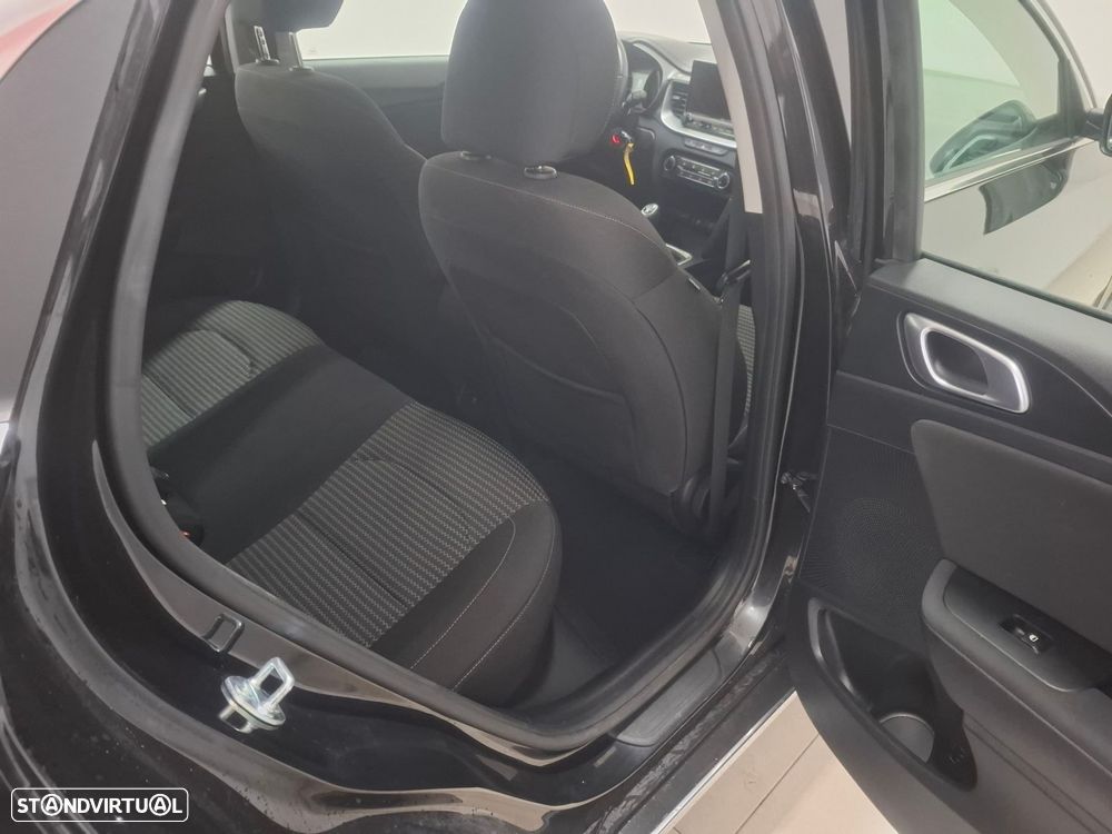 Kia XCeed 1.0 T-GDI Dynamic - 11