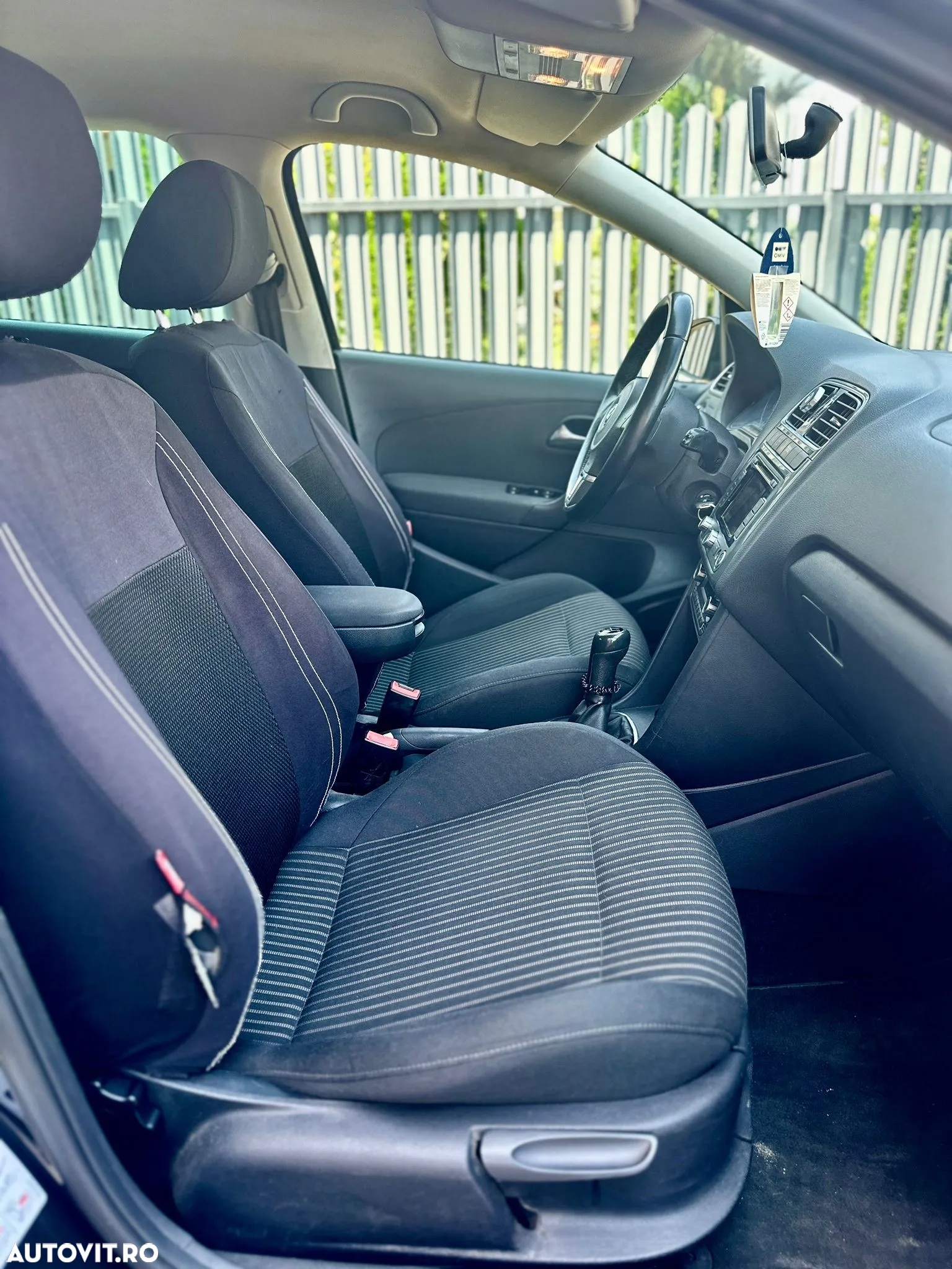 Volkswagen Polo - 8