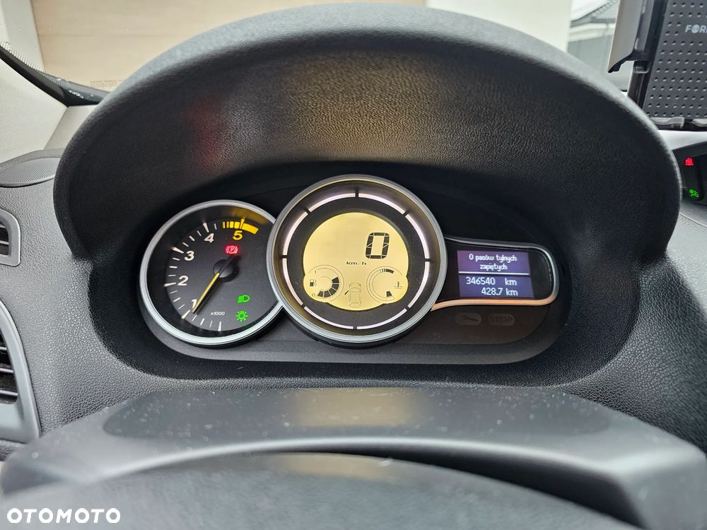Renault Megane 1.5 dCi Authentique - 9